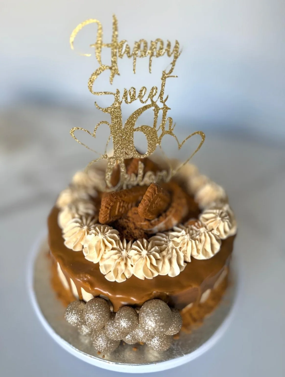 Sixteenth birthday celebration cake
